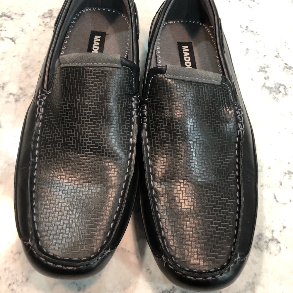 Men’s Size 7 1/2 Madden Slip-on Black Shoe